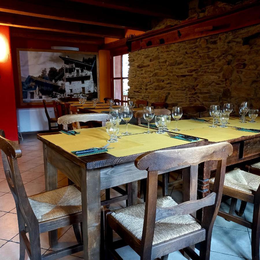 Albergo Diffuso La Marmu Osteria Della Croce Bianca Marmora Kültér fotó